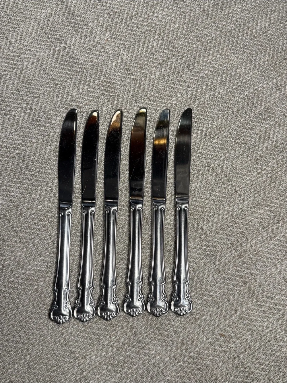 FRW79 (Stainless) collection by Farberware Knives Set Of 6 Pre Owned